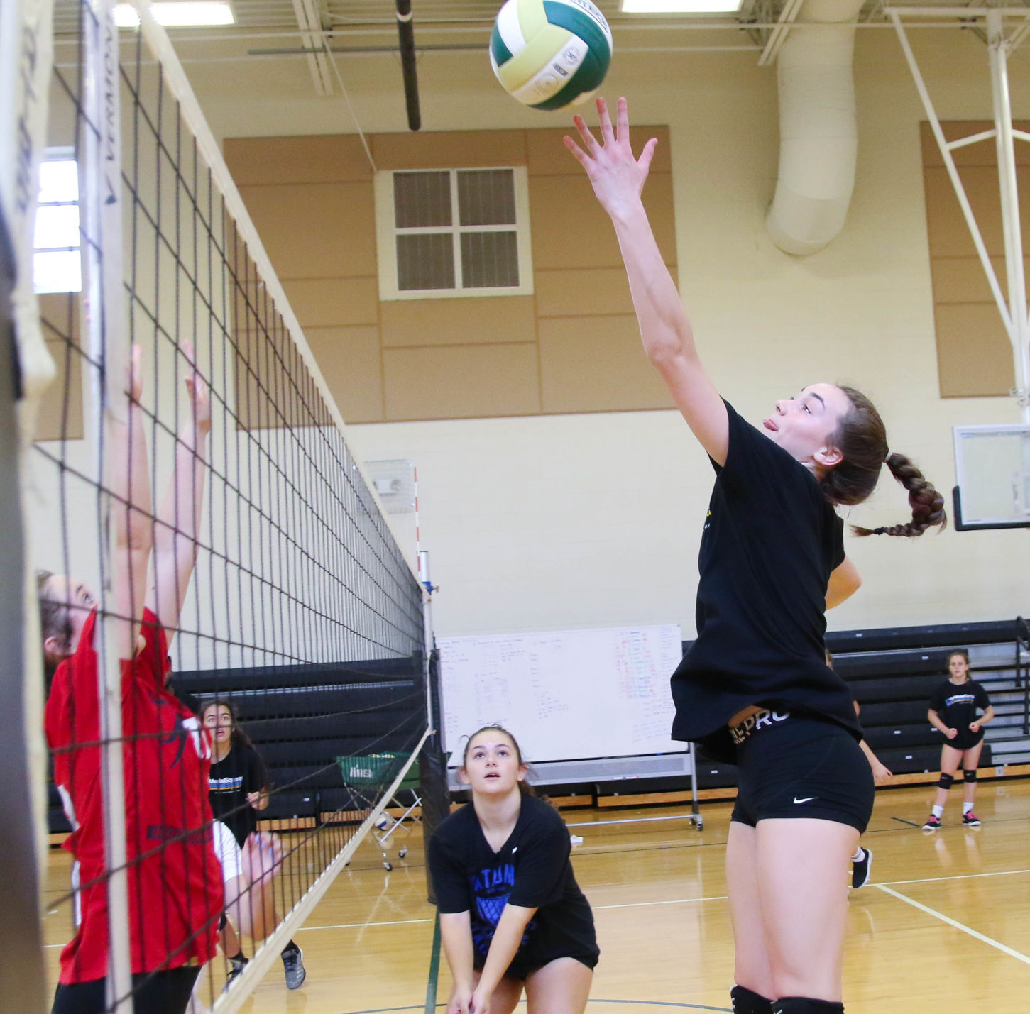 PC GMS Volleyball Camp-10.jpg
